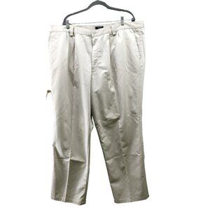 NWT Docker's Washed Chino Mens 44x30 Pleated Front Relaxed No Wrinkle Beige